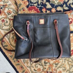 Dooney & Bourke Pebble Grain Leather Lexington Shopper Black Purse Shoulder Bag
